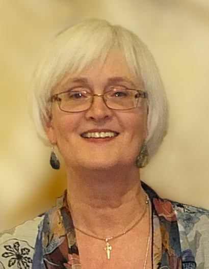 Pearl Westfall at an exhibition